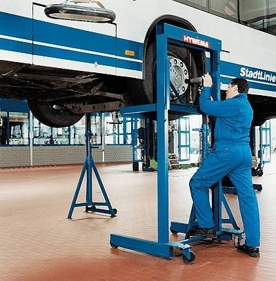 Mobilna dvigala in podporniki Hywema Mobilna dvigala in podporniki Hywema